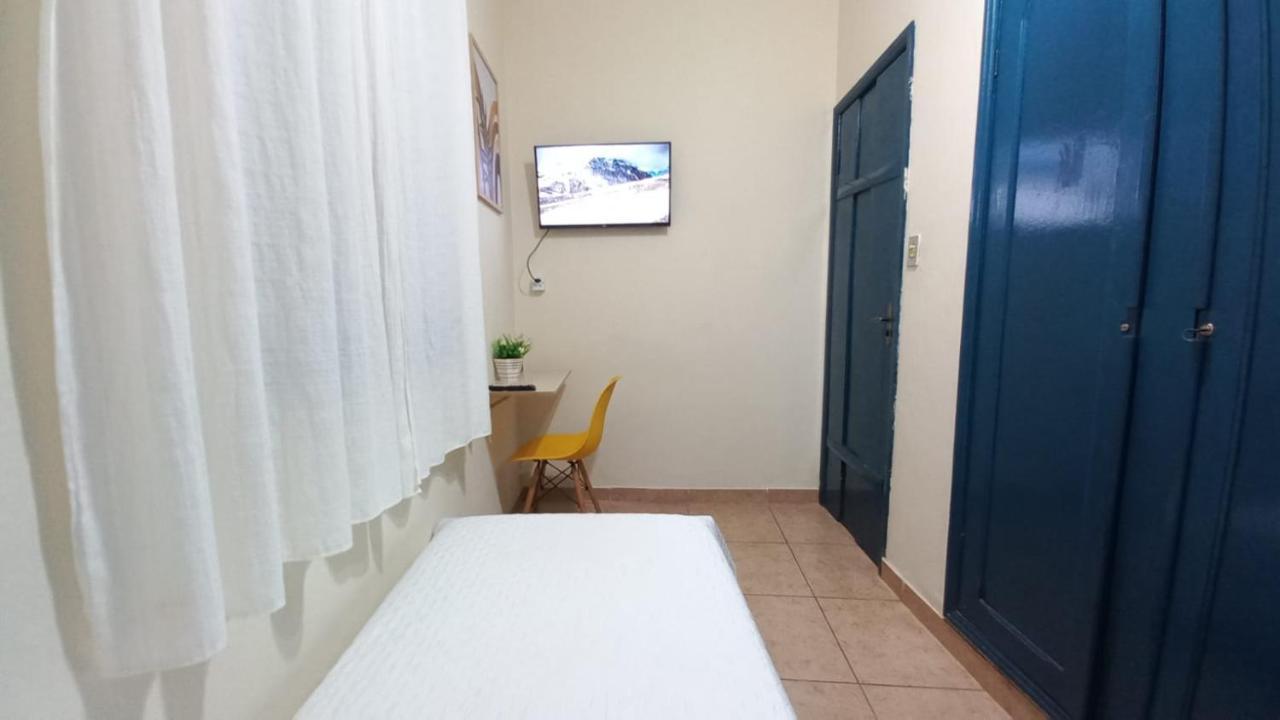 אורו פרטו Quarto Individual Em Hospedaria No Centro מראה חיצוני תמונה
